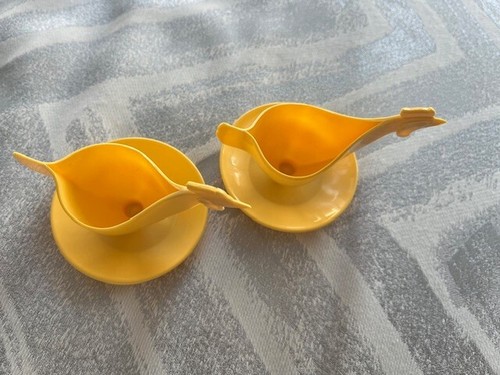 Eierbecher gelb kunststoff - eierbecher,,