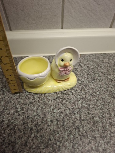 Eierbecher kücken osterei - eierbecher,