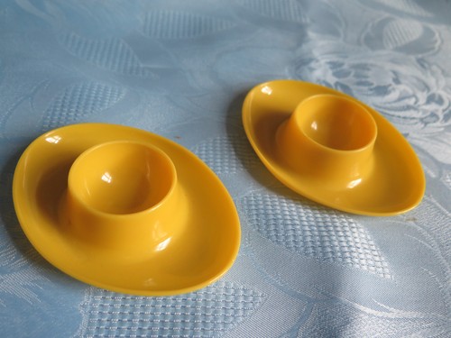 Eierbecher oval gelb - eierbecher,